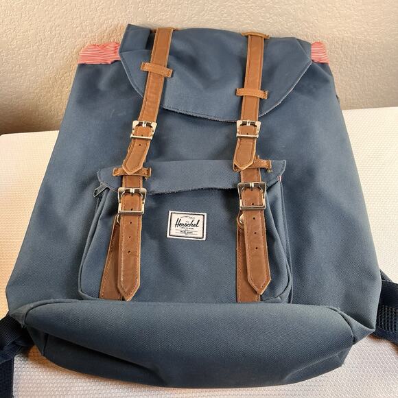 Herschel Little America Backpack - Dark Green - Picture 2 of 12